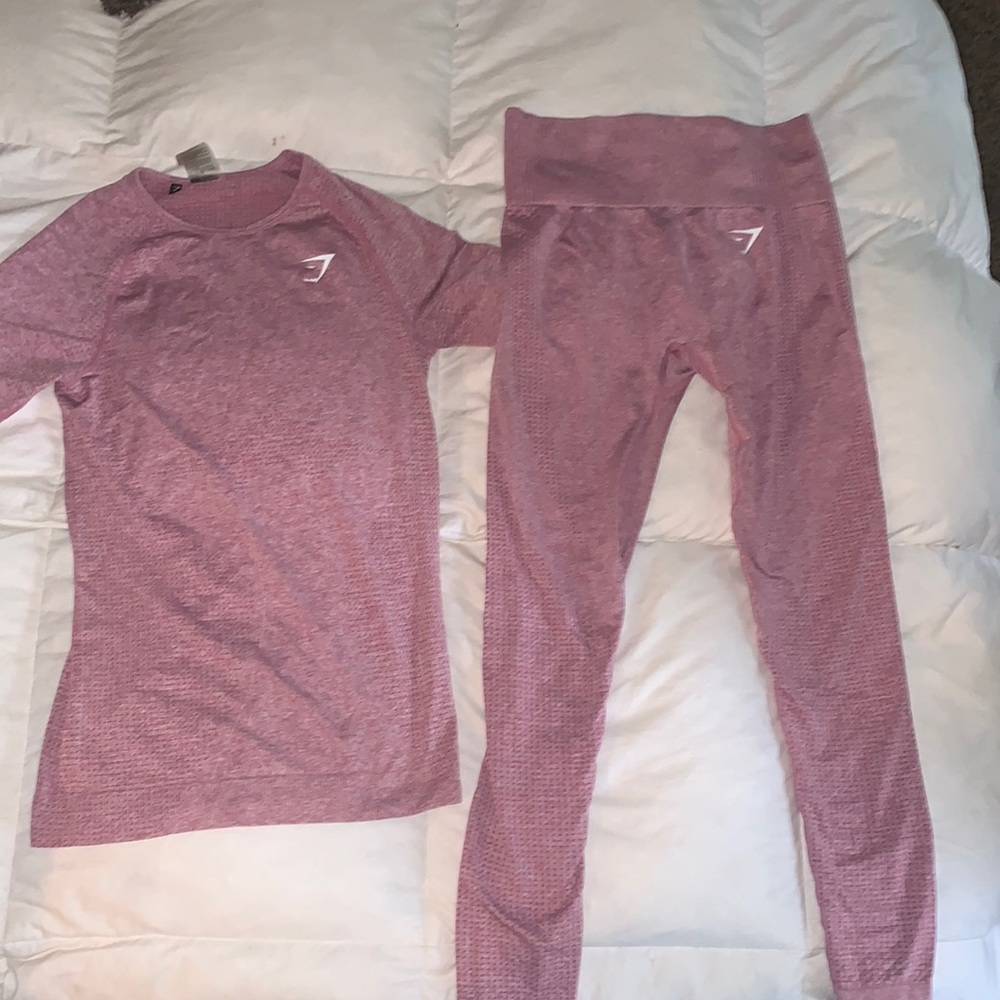 Medium pink gym shark full set